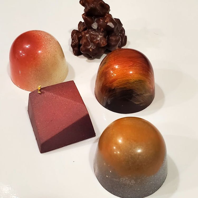 Box of Assorted Chocolate Bonbons - 5pcs image