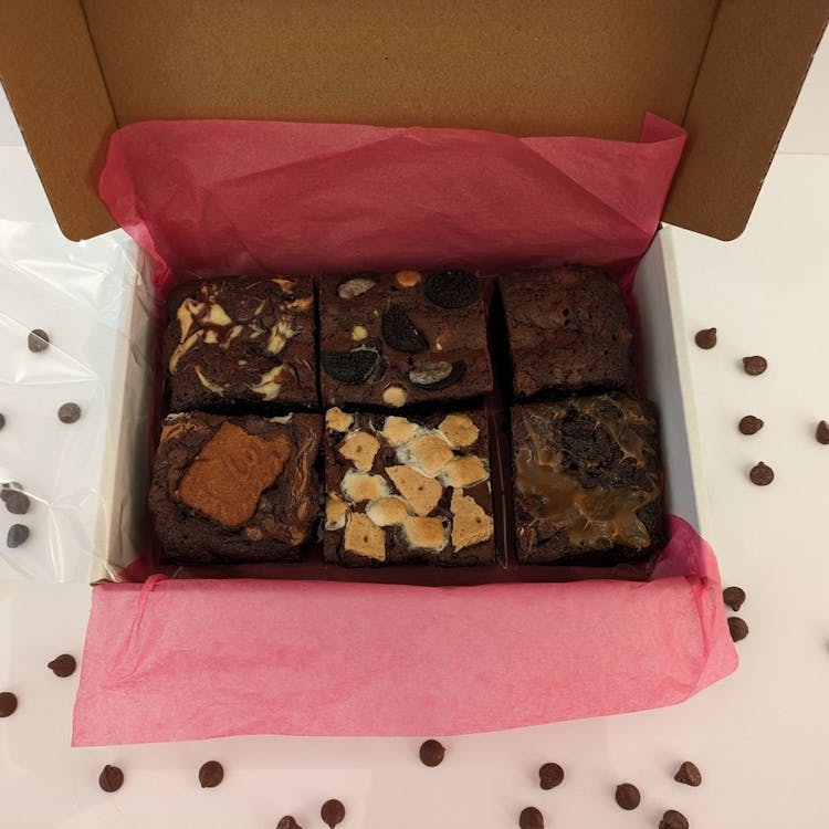 Deluxe Variety Brownie Box image