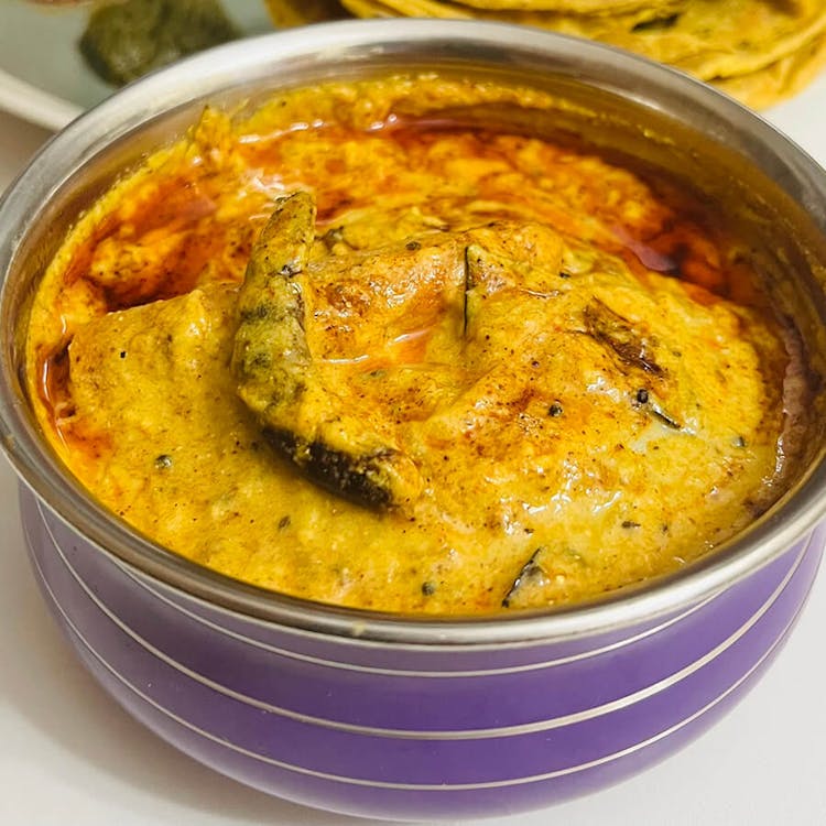 Punjabi Kadhi Pakoda - Chef Special image