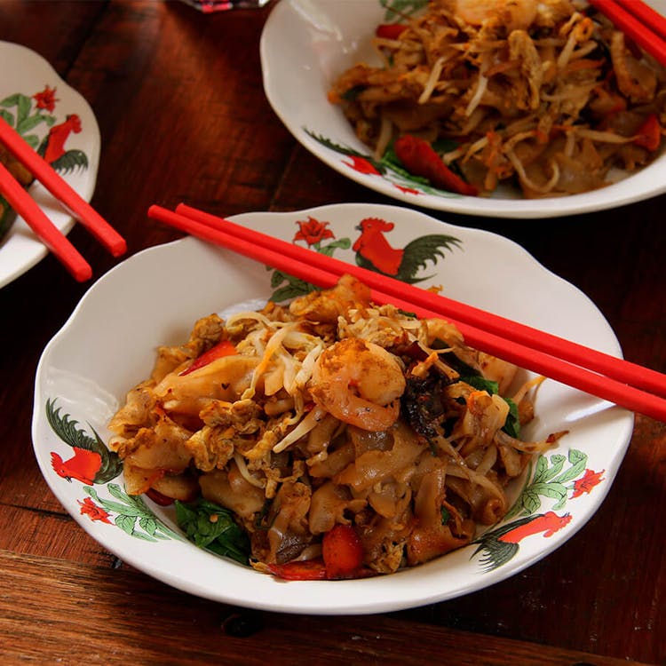 Kwetiau Goreng - Stir-Fried Flat Noodles image