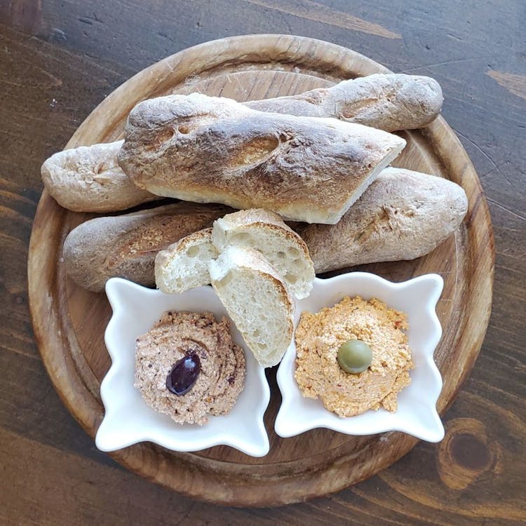Fusion Dutch-Greek Stokbrood with feta-olive spread  image