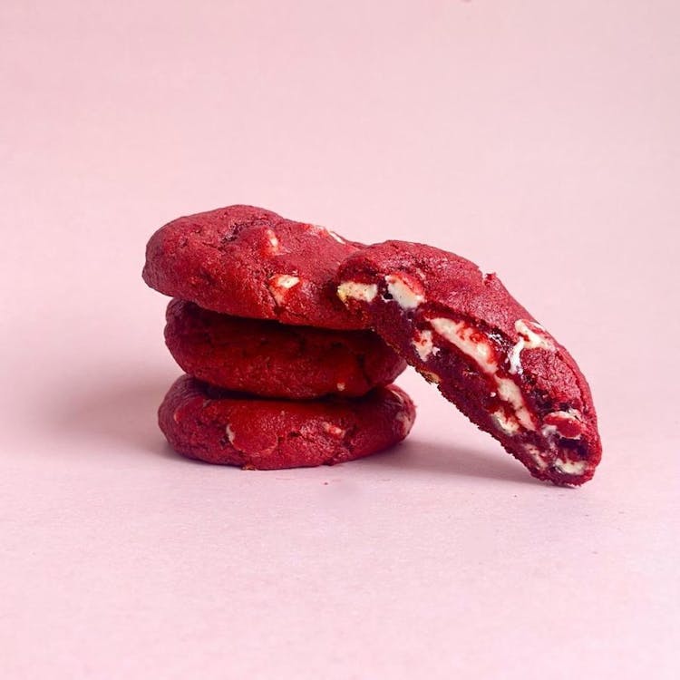 Mini Red Velvet Cookie with Cream Cheese Filling image