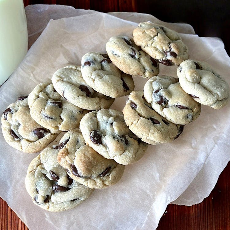Classic Chocolate Chip Cookies - 12 pcs. image